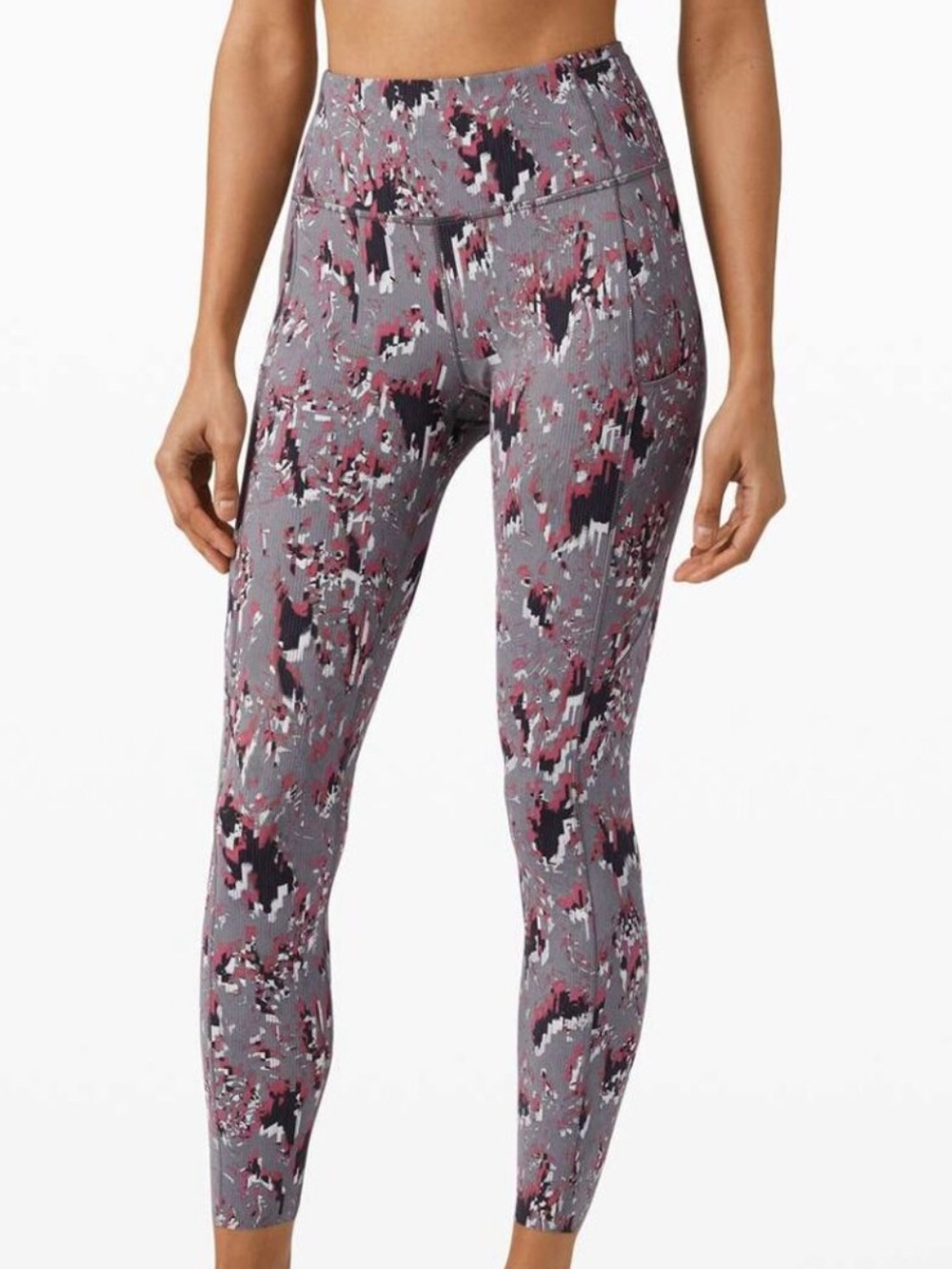 💚lululemon athletica Fast & Free High-Rise Printed Leggings